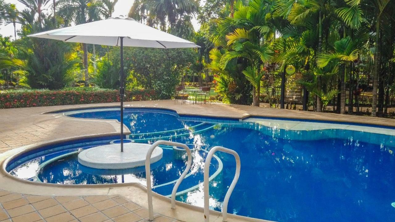 Hotel Hacienda Gualanday Apiay Exteriör bild