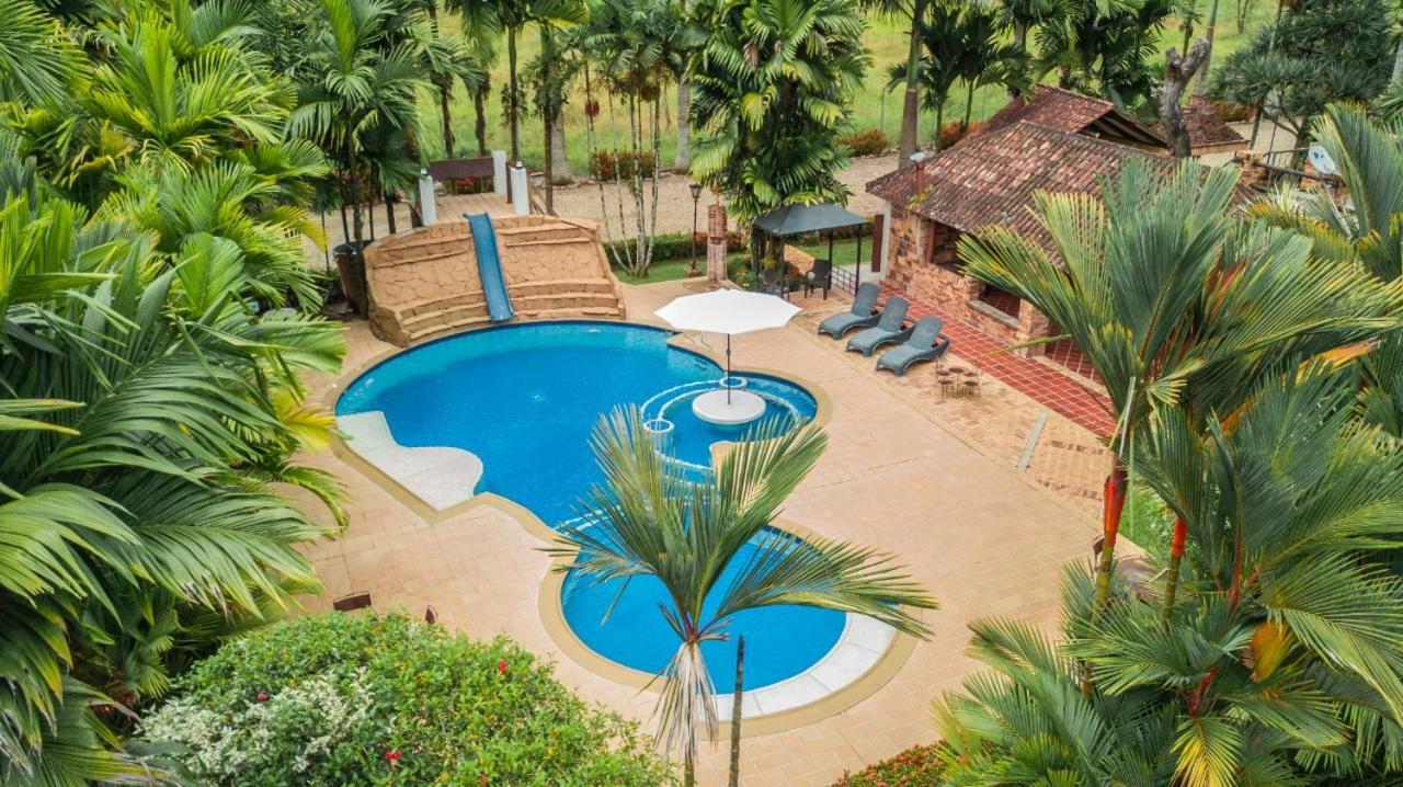 Hotel Hacienda Gualanday Apiay Exteriör bild